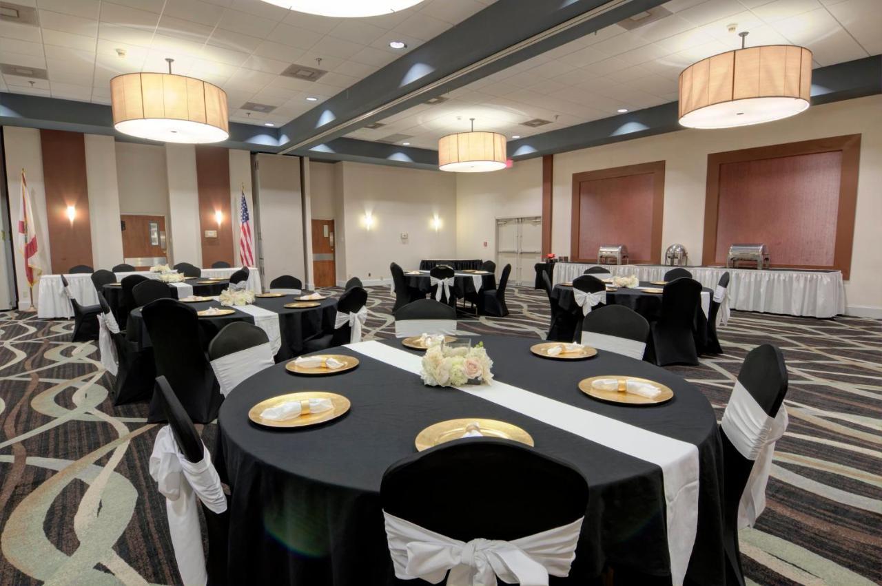 Holiday Inn St. Petersburg N - Clearwater, An Ihg Hotel Ngoại thất bức ảnh